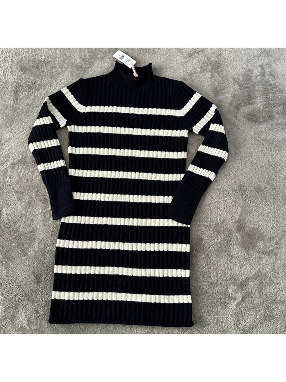NWT Vineyard Vines Roll Neck Sweater Dress SMALL Nautical Coastal Navy White
